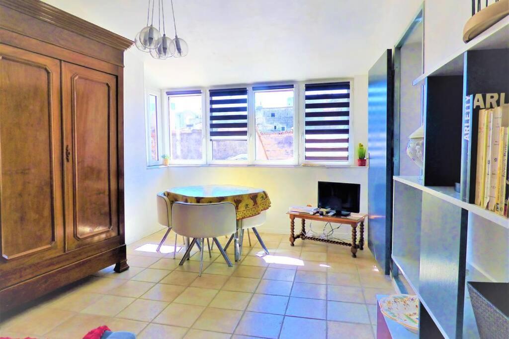 Appartamento la terrasse ensoleillée Arles Esterno foto